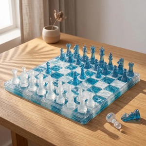 Jeu d'échecs artistique en résine fait main, style sportif, forme personnalisée, pour Thanksgiving et le Nouvel An, échiquier récréatif - Product Image 4