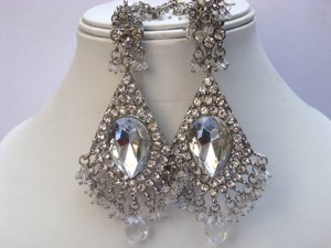 Parure de bijoux vintage en cristal plaqué argent, collier et boucles d'oreilles, strass taille poire, style mariage et mariée pour femme - Product Image 2