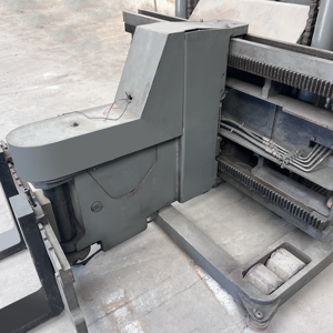 Chariot élévateur électrique à allée étroite d'occasion MIMA MC15 1,5 tonne, chariot à fourches 3 voies VNA, équipement d'entrepôt haute performance - Product Image 5