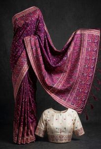 Sari Tradicional de Seda Pashmina - Vestidos Indios para Fiestas de Diwali - Product Image 5