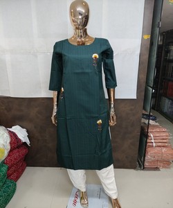 Elegante Kurti de Seda Bordado para Mujer, Ropa Étnica Tradicional India, Colección de Boutique de Lujo, Ropa Femenina Verde 85092 - Product Image 3