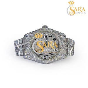 นาฬิกาข้อมือซิลเวอร์หรูหรา รุ่นลิมิเต็ดอิดิชั่น ยี่ห้อซาร่า จิวเวลส์ สายสแตนเลสสตีลขนาด 18 มม. หน้าปัดสีดำ ประดับเพชรโมอิสซาไนต์ - Product Image 1