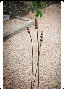 Élégante Décoration de Jardin en Métal Fleur de Lys Vintage, Piquet Rustique pour Pelouse Extérieure, Accent Décoratif pour Cour - Product Image 6