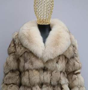 Manteau en fausse fourrure de renard personnalisé, épais et chaud pour l'hiver, veste en fausse fourrure tendance pour femmes - Product Image 5