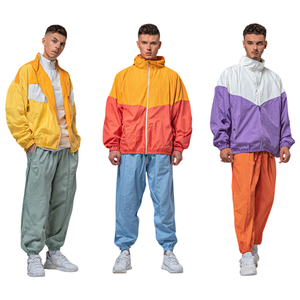 ชุดวอร์มกันน้ำแบบ unisex มีฮู้ด สีพื้น สไตล์สตรีทแวร์ ชุดสองชิ้น กันลม กันฝน สำหรับผู้ชายและผู้หญิง - Product Image 5