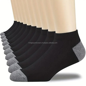 Chaussettes de sport personnalisées pour hommes, logo personnalisé, blanc, noir, gris, coton doux - Product Image 4