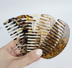 Peigne à cheveux en corne de buffle naturelle Couleur aléatoire Massage de la barbe Peignes multi-usages Taille différente Prix d'usine pour la coiffure - Product Image 5