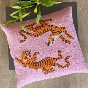 Cojín de Algodón Tejido de Alta Densidad, Tela Suave y Transpirable con Estampado, Almohada Decorativa de Lujo para Sofá de Oficina Ejecutiva Moderna - Product Image 3