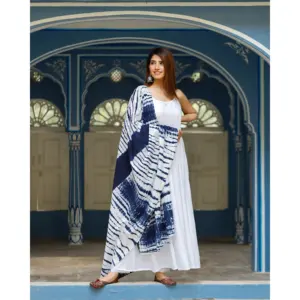 ชุดเดรสสีขาวลายพิมพ์ดิจิทัลแบบไทได ไร้แขนทรงดินสอ เป็นมิตรกับสิ่งแวดล้อม สำหรับเทศกาลต่างๆ ผลิตจากผ้าเรยอน แฟชั่นอินเดียรุ่นล่าสุด - Product Image 3