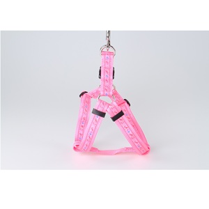 Harnais pour animaux de compagnie multi-couches en nylon OEM/ODM, résistant à l'eau, avec bande réfléchissante de sécurité, motif floral, accessoires pour animaux de compagnie - Product Image 2