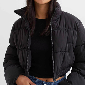 Chaquetas de Plumón con Cuello Alto para Mujer, Estilo Corto, Chaqueta Acolchada, OEM ODM, Ropa de Invierno Personalizada para Mujer - Product Image 1