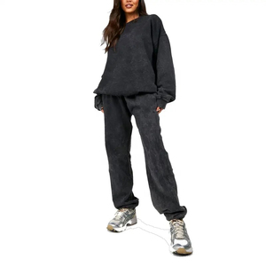 Conjunto Deportivo Personalizado para Mujer, con Sudadera y Pantalones Jogger Transpirables, Lavado al Ácido, con Servicio OEM de Calidad - Product Image 2