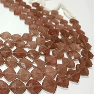 Perles de quartz naturel en forme de coussin, couleur fraise, 11-12 mm - Product Image 1