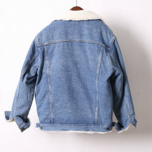 Wholesale 100% Cotton Mens Slim Fit Winter Denim Jacket with Turn Down Collar Front Logo Streetwear Style Quick Dry High Quality - Product Image 3