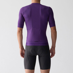 Combinaison légère de haute qualité, idéale pour une utilisation en extérieur et un confort décontracté lors du cyclisme. - Product Image 6