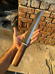 Cuchillo Vikingo Seax de Acero al Carbono Forjado a Mano, Hoja de 11 Pulgadas, Madera de Nogal, Empuñadura de Latón, Ambidiestro, Supervivencia al Aire Libre, Caza - Product Image 2