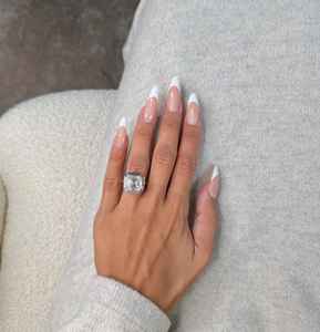 แหวนเพชรโมอิสซาไนต์ทรงแอสเชอร์ 10 กะรัต ดีไซน์เฉพาะตัว ตัวเรือนเงินแท้ 925 ของขวัญแทนใจสำหรับเครื่องประดับสุดพิเศษสำหรับทุกเพศ - Product Image 3