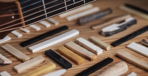 Nuts de guitarra de hueso de búfalo de la mejor calidad, blanqueados y sin blanquear, para mejorar el tono y la acción de los instrumentos a precios económicos. - Product Image 3