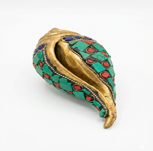 Exquisite brass conch shell studded with colorful green stone <b>mosaic</b> work for home temple decor, available at wholesale prices. - Product Image 1