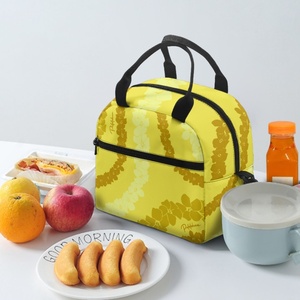 Sac de pique-nique isotherme pour femme, motif Hawaïen Puakenikeni, personnalisable sur demande, sac à bento fonctionnel et original pour femme - Product Image 3