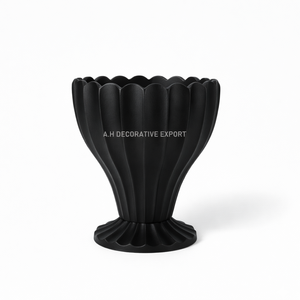 Jardinière sur pied en aluminium noir mat à cannelures festonnées |   Pot de fleurs décoratif moderne pour mariage en intérieur/extérieur |   Élégant - Product Image 4