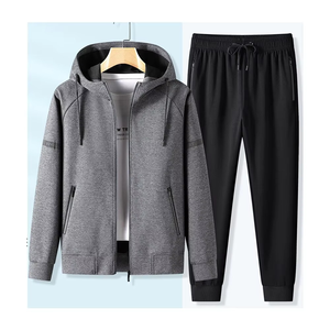 Servicios OEM, Trajes Deportivos para Hombre, Diseño y Logotipo Personalizados, Trajes Deportivos 100% Poliéster, Precio Económico - Product Image 4