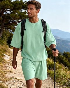 Conjuntos de Dos Piezas para Hombre, Camiseta de Cuello Redondo y Pantalones Cortos de Verano, Conjuntos Deportivos Holgados con Bolsillos - Product Image 2