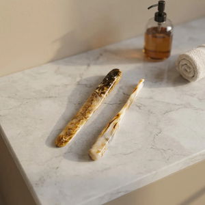 Cuchillo y Tenedor para Queso de Resina Ecológica con Diseño de Tortuga Estilo Vintage, para Untar Mantequilla, Utensilios de Cocina Personalizables Artizon - Product Image 2