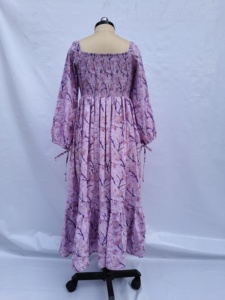 Vestido de Algodón con Estampado Floral Lavanda para Mujer, Cuello Cuadrado, Manga Abullonada, Dobladillo con Volantes, Vestido Informal para Uso Diario - Product Image 2