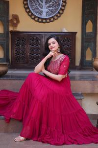 Colecciones de Vestidos Anarkali Listos para Usar para Bodas y Festivales Indios, con Material Faux Blooming y Bordados con Lentejuelas Zari - Product Image 6