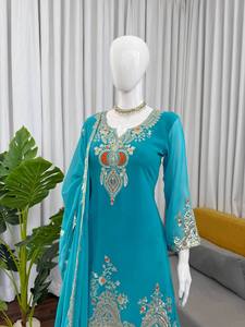 ชุดสัลวาร์ คามีซปักลายสีเทอร์ควอยซ์สำหรับผู้หญิง ชุดอินเดียแบบดั้งเดิม พร้อมผ้าคลุมไหล่เข้าชุด เหมาะสำหรับงานแต่งงานและงานปาร์ตี้ - Product Image 5