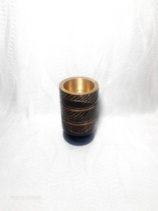เตาเผากำยานไม้มะม่วงทำมือ HANDICRAFT HUB สีดำ ลายแกะสลักฝังมือ  รักษ์โลก สำหรับพิธีกรรมทางศาสนา - Product Image 2
