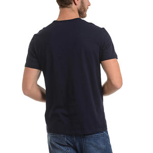 Camiseta Personalizada de Poliéster/Algodón para Hombre, 210 g/m², Color Negro Sólido, Estilo Urbano, Cómoda, Manga Corta, Corte Holgado - Product Image 3