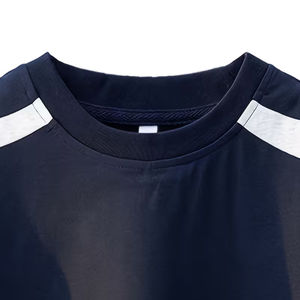 T-shirts pour hommes surdimensionnés en coton 100% de haute qualité, coupe ample, épaules légèrement tombantes, design personnalisé, logo personnalisé - Product Image 3
