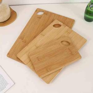 Planche à découper en bois robuste pour la cuisine |   Planche à découper en bois massif pour chefs professionnels et cuisine à domicile - Product Image 4