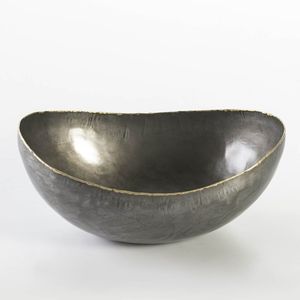 Classic Design Black and Gold Hammered Metal Bowl Food Serving Bowl for <b>Dinnerware</b> and Food Serving Kitchenware Accessory - Product Image 3