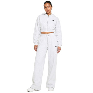 Ensemble de survêtement gris en polaire pour femme, comprenant un sweat à capuche court et un pantalon large, coupe oversize, avec cordons de serrage, direct usine - Product Image 1