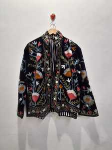 เสื้อแจ็คเก็ตกำมะหยี่ซูซานีงานฝีมือสุดหรูแบบใหม่ล่าสุด ลายดอกไม้เก๋ไก๋สำหรับฤดูหนาว ราคาโรงงาน เหมาะเป็นของขวัญสำหรับเธอ - Product Image 1