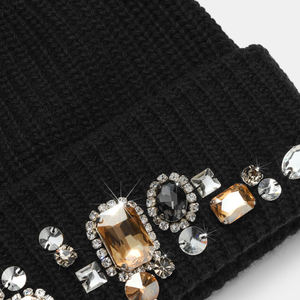 Fabricante de Gorros, Diseño Personalizado con Logotipo Bordado, Gorro de Invierno de Lana y Algodón con Pedrería de Cristal Hecha a Mano - Product Image 3