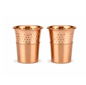 Vaisselle en cuivre martelé haut de gamme, ergonomique et élégante, récipient ayurvédique au design moderne à texture mixte pour la maison et le bar - Product Image 1