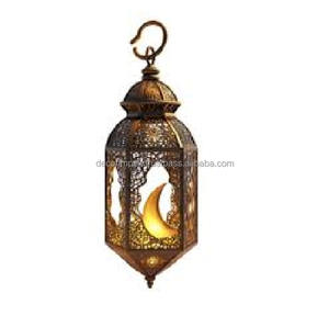 Compre nuestro diseño Fctive Premium para decoración del hogar, farolillos grandes de vidrio de hierro, candelabros de boda de Metal dorado, diseño de farol por decor IMPEX - Product Image 1