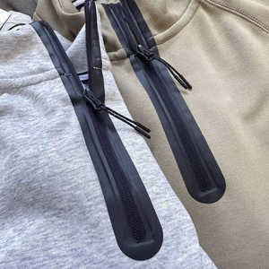 Chaqueta deportiva personalizada para hombre y mujer, de primavera y otoño, con media cremallera, manga regular, cuello alto, sudadera tipo pulóver, con cremallera cosida y capucha. - Product Image 6