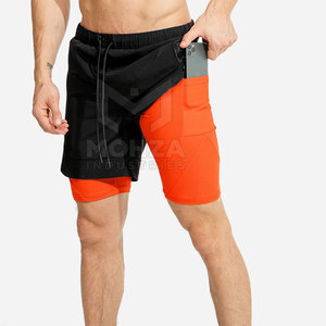 Shorts de sport compressifs sur mesure, unis, décontractés, respirants, séchage rapide, logo personnalisé, best-seller, fabriqués au Pakistan - Product Image 4