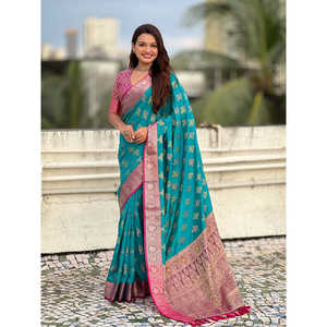 Sari en soie douce bleu ciel Elite Weaves, tissé en zari, ikkat patola, avec des tissages contrastés, robes de soirée élégantes, 600g - Product Image 1