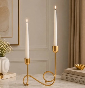Portavelas de Vidrio Esmerilado de Aluminio Hecho a Mano, Ecológico, Decoración Navideña, Juego de Velas de Pilar, Diseño Floral Dorado, Largo - Product Image 1
