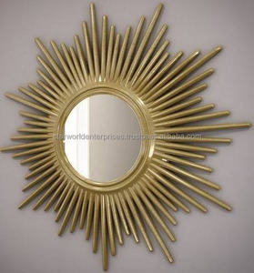 Espejo de pared de Metal de calidad de hierro chapado en oro de estilo moderno, baño con acabado dorado, decoración de baño de Hotel para vidrio hecho en India - Product Image 1