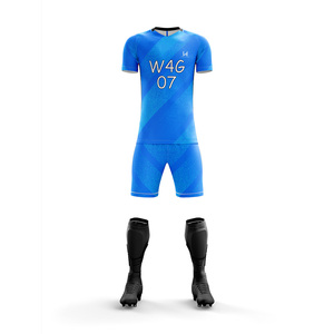 Ensembles d'uniformes de football personnalisés avec logo d'équipe, prix abordable, écologiques, faible MOQ, 100 % polyester, respirants et à séchage rapide - Product Image 5