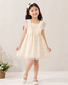 ชุดเดรสลูกไม้ปักลายดอกไม้สไตล์วินเทจสำหรับเด็กผู้หญิงพร้อมแขนเสื้อระบาย - Product Image 1