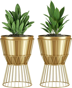 Juego de 2 Macetas de Metal Doradas con Soportes de 12 Pulgadas, Macetas Modernas para Interiores con Orificios de Drenaje, Soportes Decorativos para Plantas - Product Image 1
