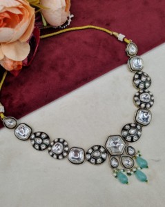 <b>Delicate</b> Hexagon Cut Kundan Stone <b>Necklace</b> Set With Earrings And Mangtika Designer Gold Plated Festive Party Wear Jewellery Sets - Product Image 2